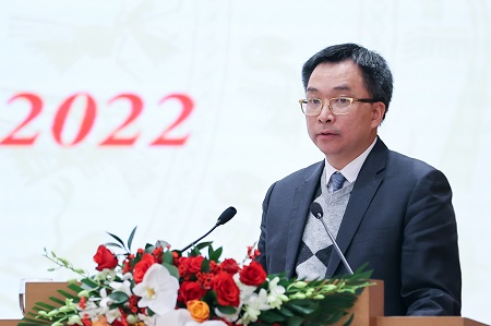le hoang tung 1687143403704761345751