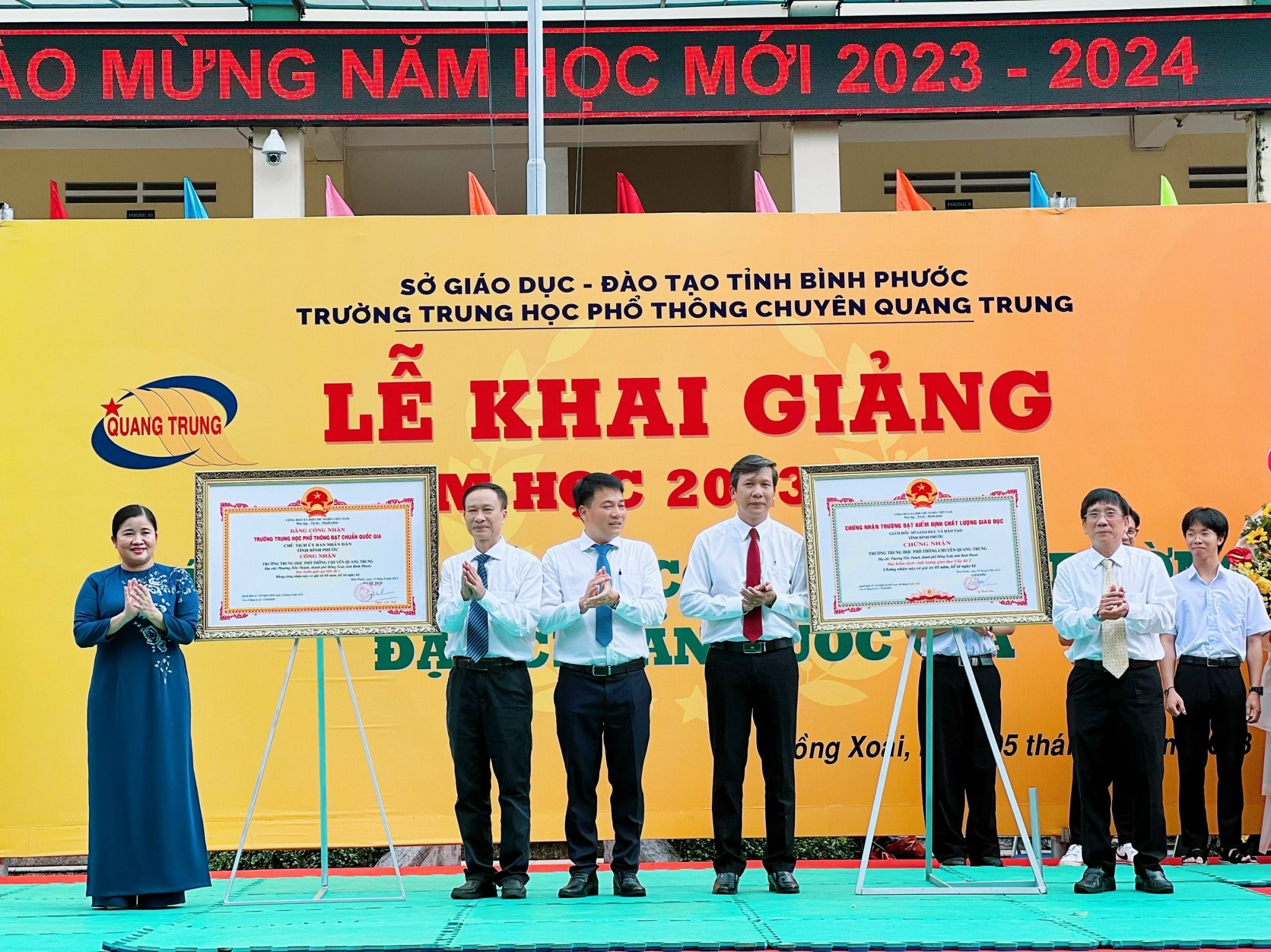 chuyên quang trung