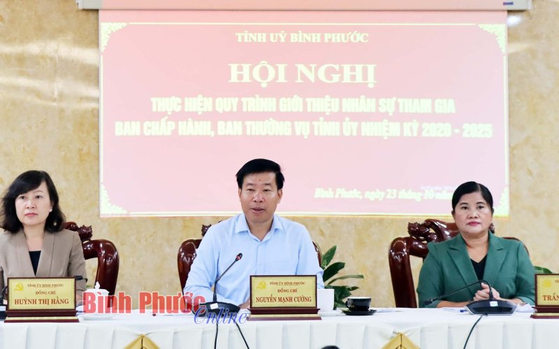 hoi nghi thuc hien quy trinh gioi thieu nhan su tham gia ban chap hanh ban thuong vu tinh uy nhiem k 10494523102023