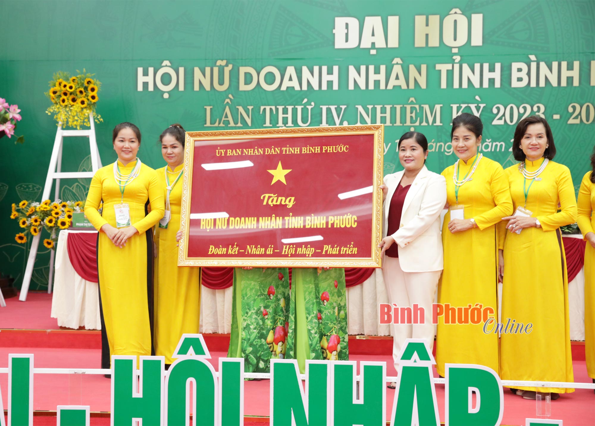 tangbuctruong 18531518112023