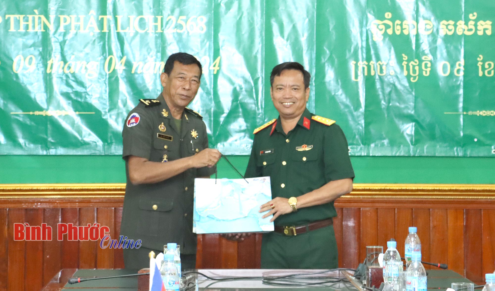 anh 12 17172309042024