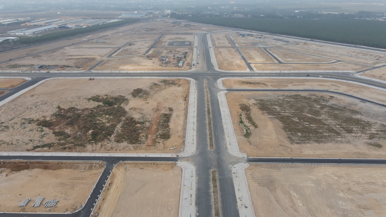 sanbay230821.jpg