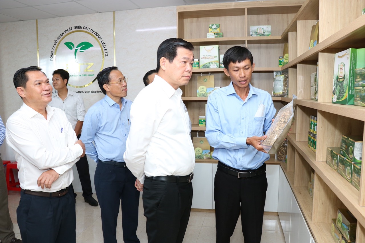 14.4-Xây dựng nông thôn mới theo tiêu chí đô thị h2.jpg