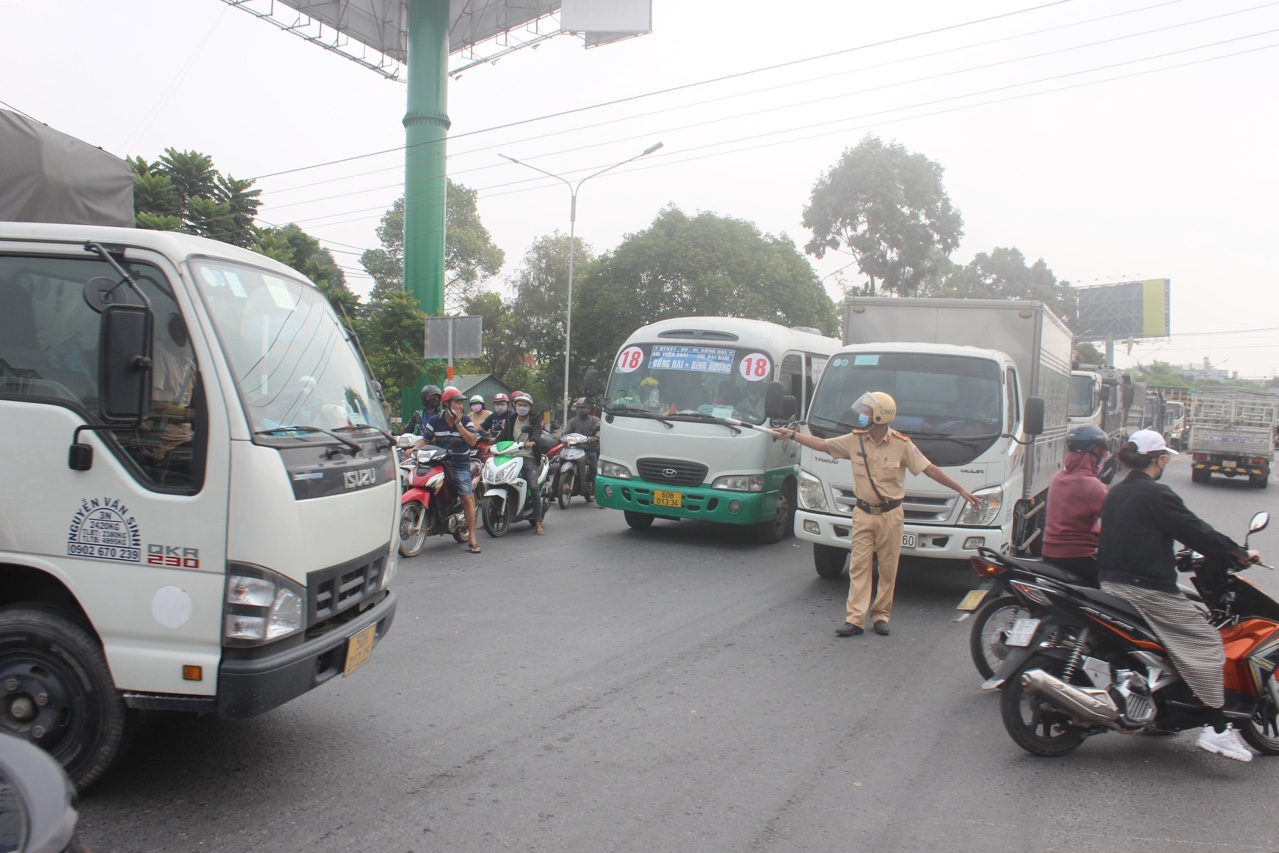 29-4 Tăng cường đảm bảo an toàn giao thông dịp lễ.jpg