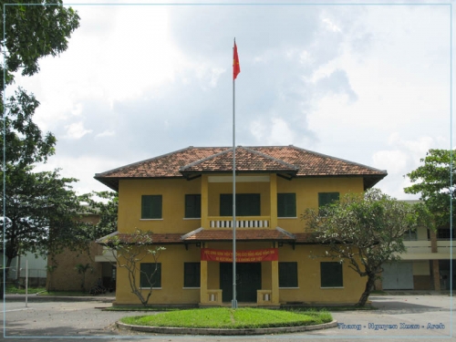 21. nhà xanh.jpg