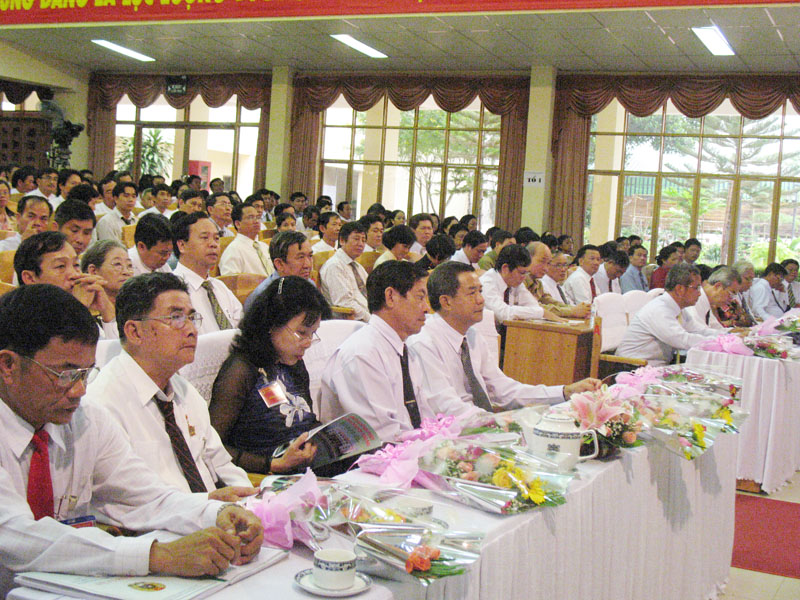 01-DHcongdoantinh02.jpg