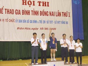 12 tt gia dinh 300