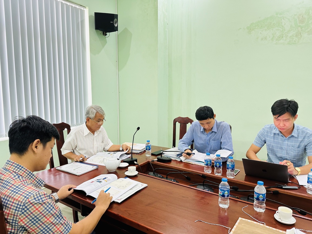 dfa2ebabbf2e1a70433f.jpg