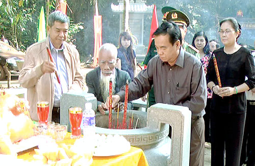 2402-Lanhdao1.JPG