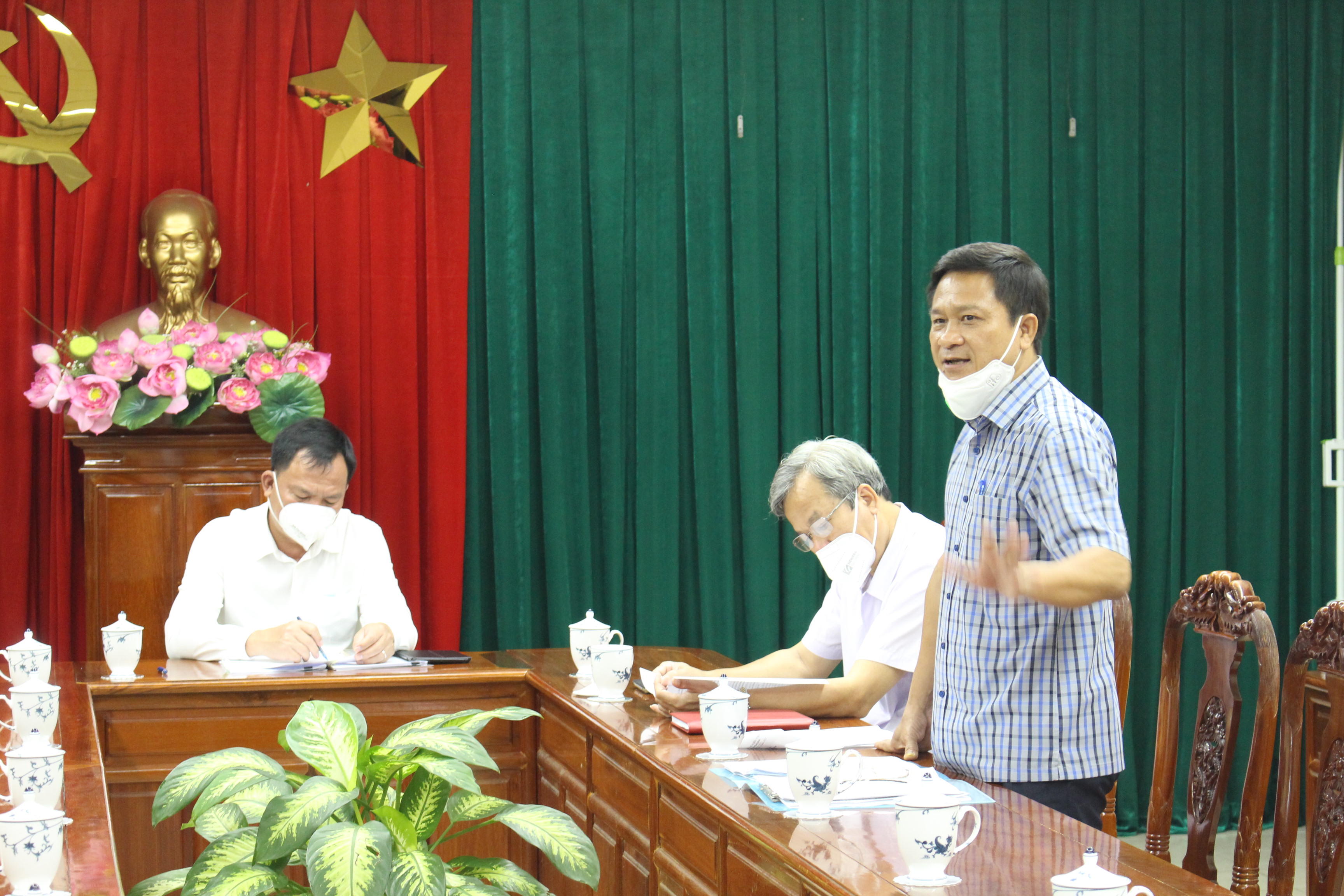 hinh 011121.4.jpg