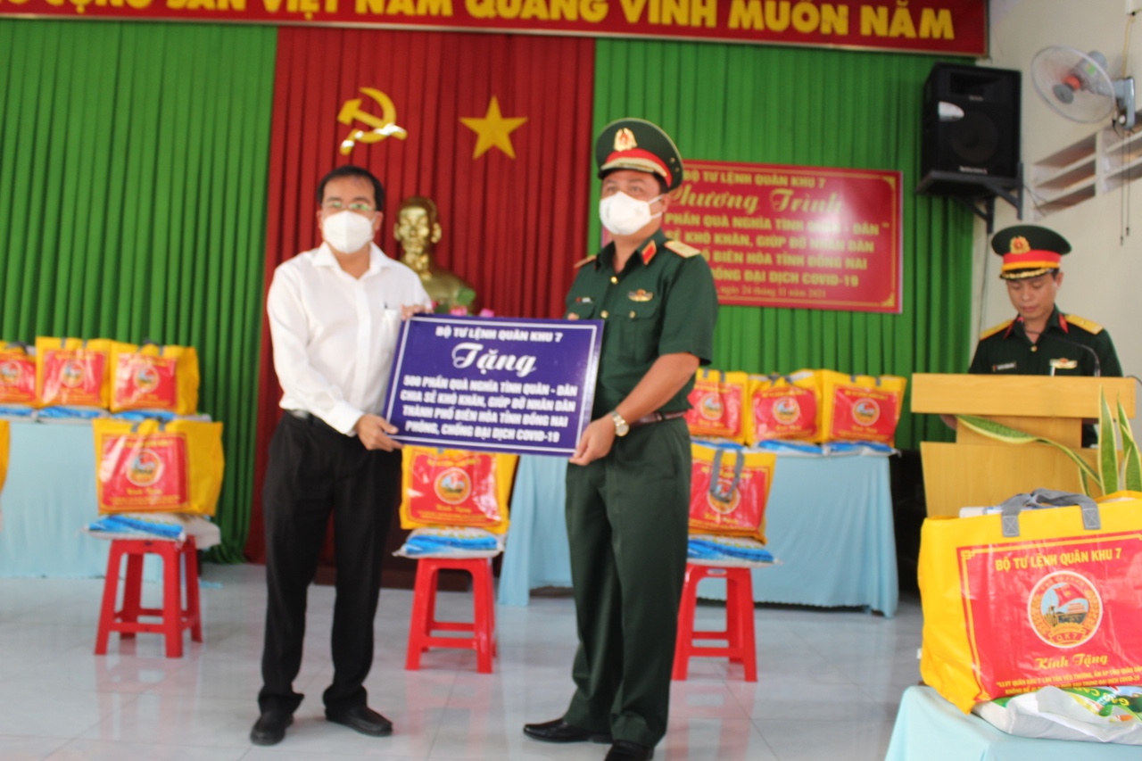 hinh 011221.15.jpg