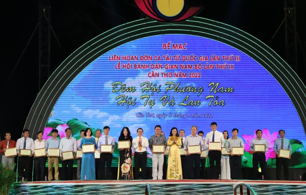 hinh 180422.2.jpg