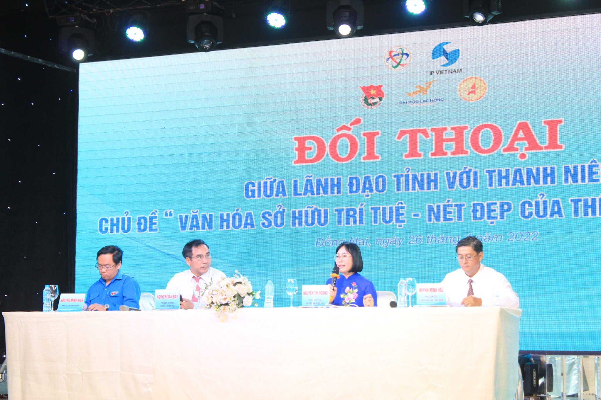 hinh 040522.6.jpg