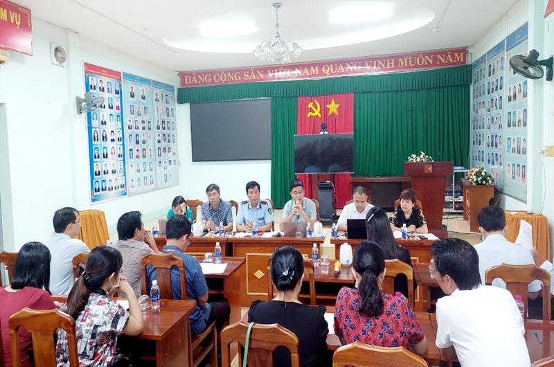 hinh 101022.1.jpg