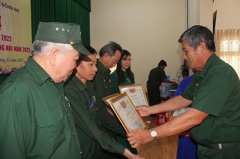 hinh 090123.1.jpg