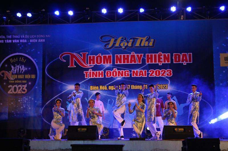 hinh 090123.23.jpg