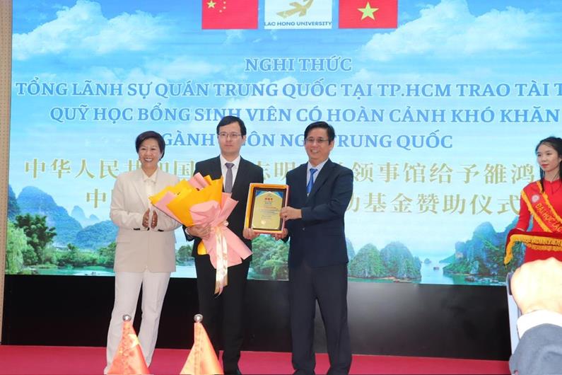 hinh 110923.10.jpg