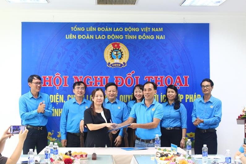 hinh 201123.8.jpg