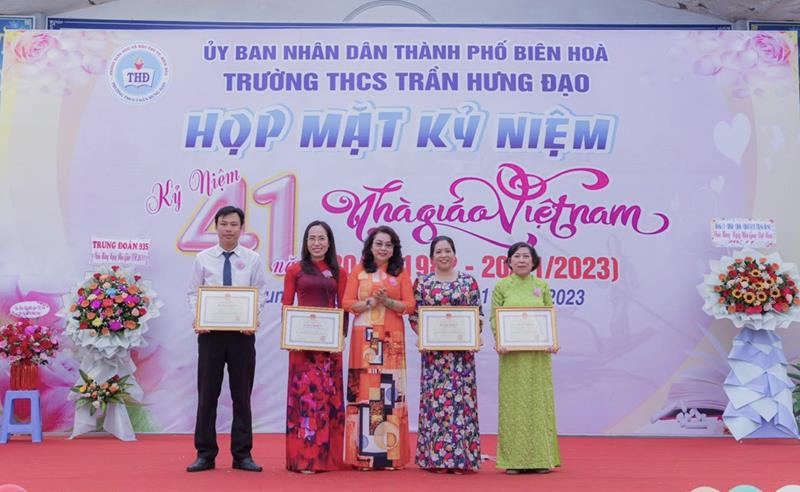 hinh 020124.1.jpg