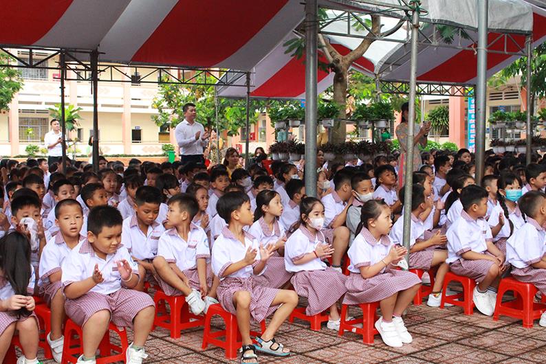 hinh 110324.3.jpg