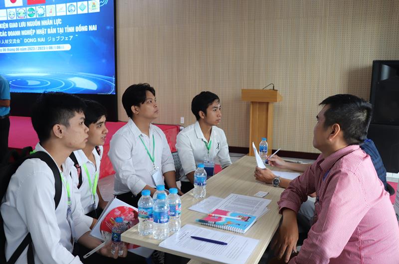 hinh 120623.10.jpg